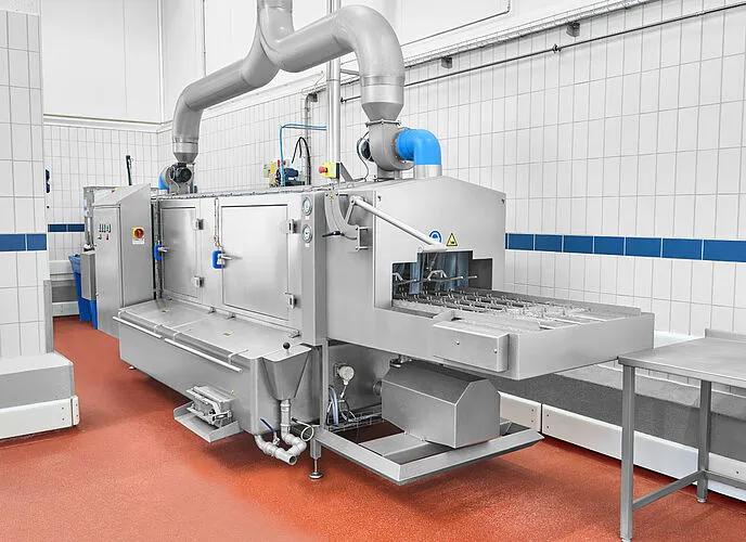 MOHN GmbH Industrie-Waschanlage Highline Typ DLWA 200-CWS 321-2 – Originalaufnahme